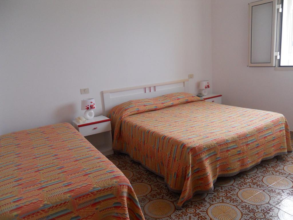 Hotel Coppa Di Cielo Peschici Szoba fotó